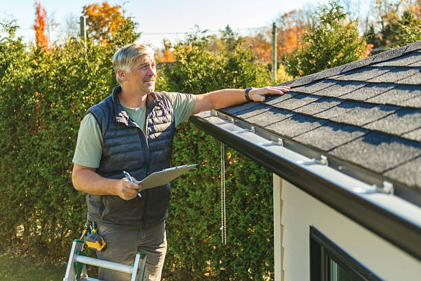 Professional Roofing technician working in Grantville, GA
